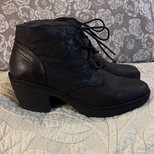 Elegant Black Embossed Lace-Up Boots
